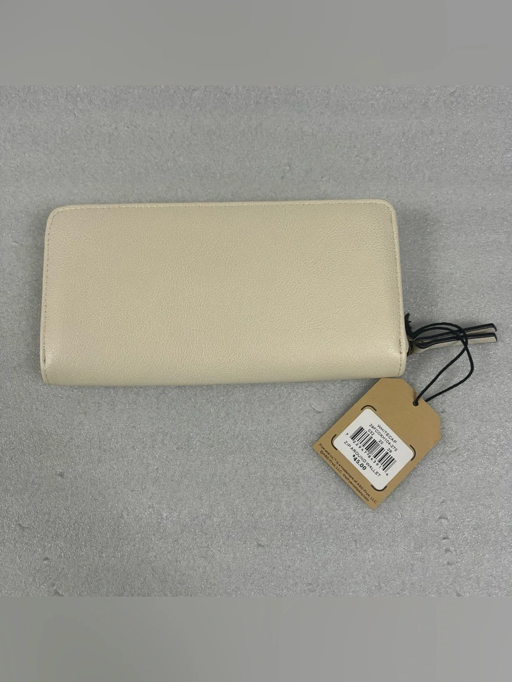 FRYE AND CO. Zip Around Wallet Color White Cap